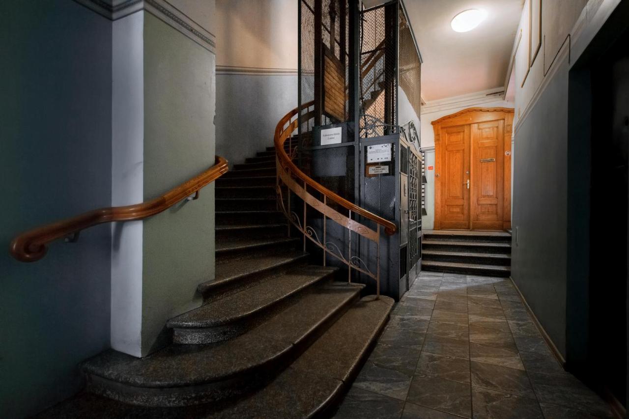 Brivibas House Design Apartments In City Center Riga Exterior foto